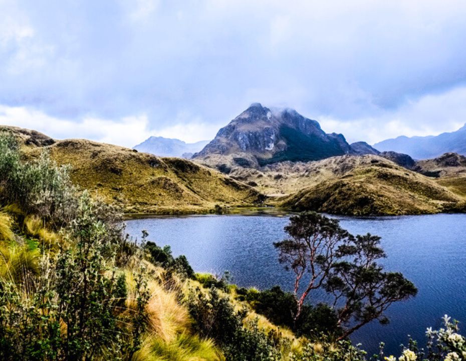 Carro alquilado en El Cajas, Ecuador